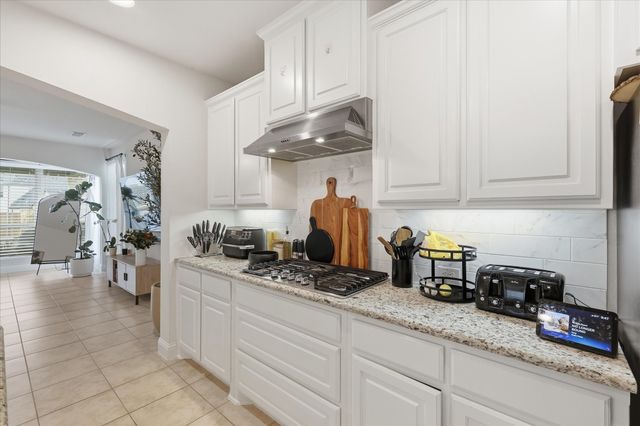 769 Lady Tessala Avenue, Lewisville, TX 75056