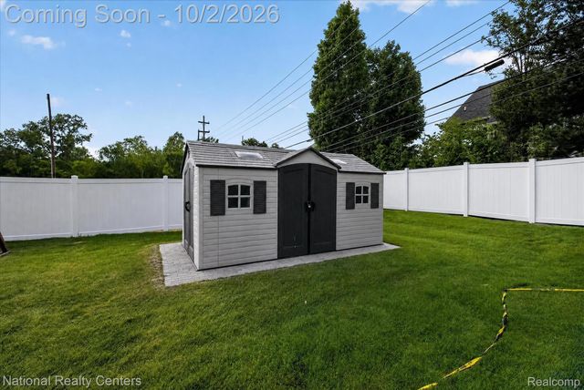 21115 Prestwick Drive, Farmington Hills, MI 48335