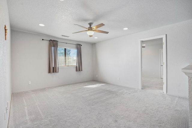 2200 Arnhem Pl, Modesto, CA 95356