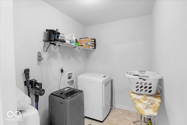 11791 Moate Drive, Fishers, IN 46037