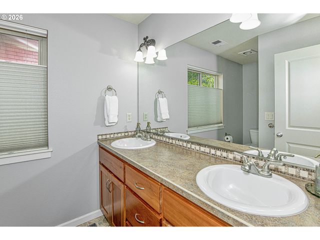 6227 Sw 21ST Ave, Portland, OR 97239