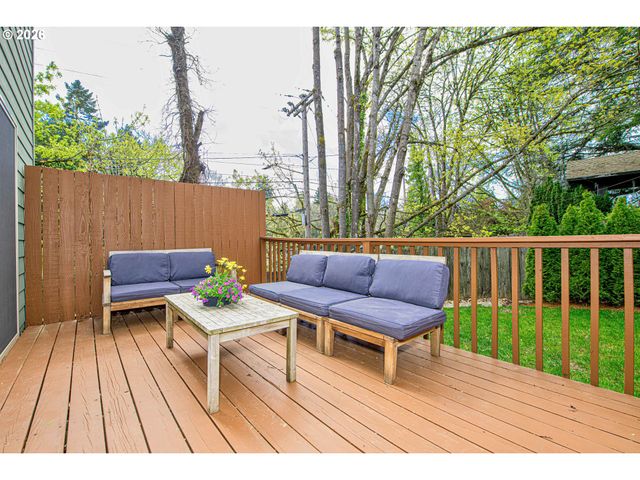6227 Sw 21ST Ave, Portland, OR 97239