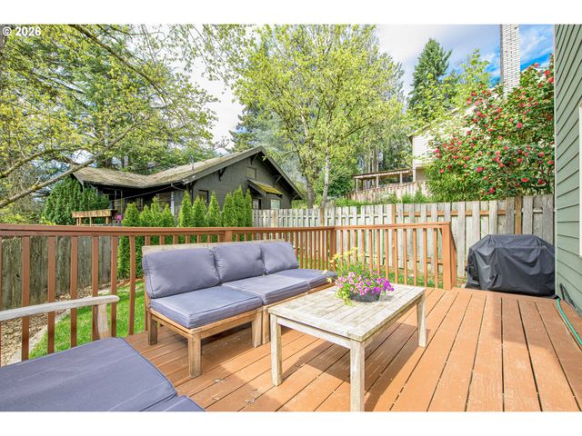 6227 Sw 21ST Ave, Portland, OR 97239