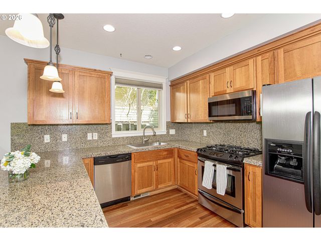 6227 Sw 21ST Ave, Portland, OR 97239