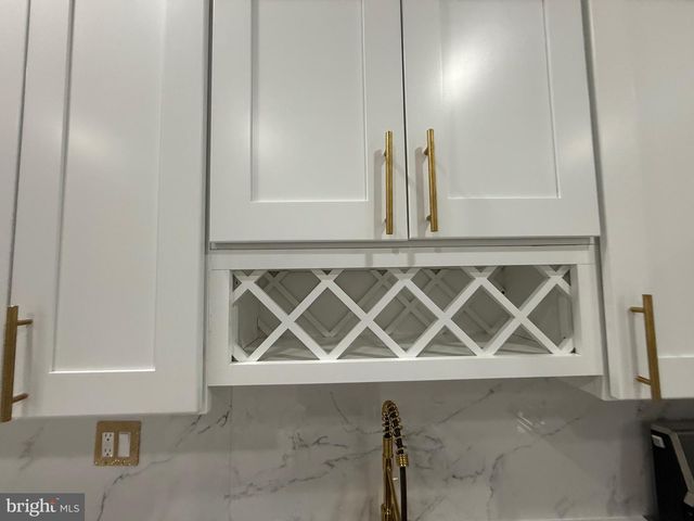 2122 W TORONTO ST, Philadelphia, PA 19132