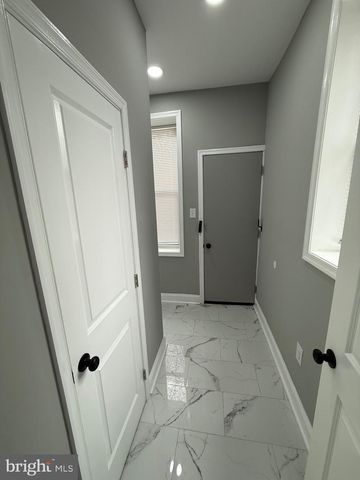 2122 W TORONTO ST, Philadelphia, PA 19132