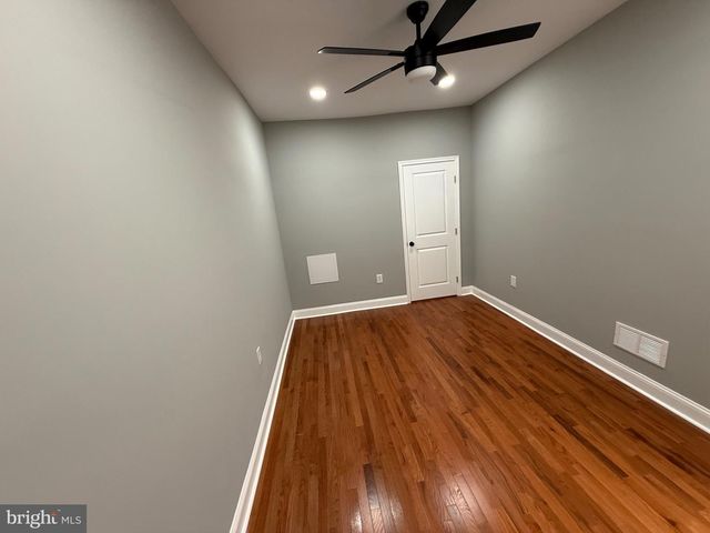 2122 W TORONTO ST, Philadelphia, PA 19132