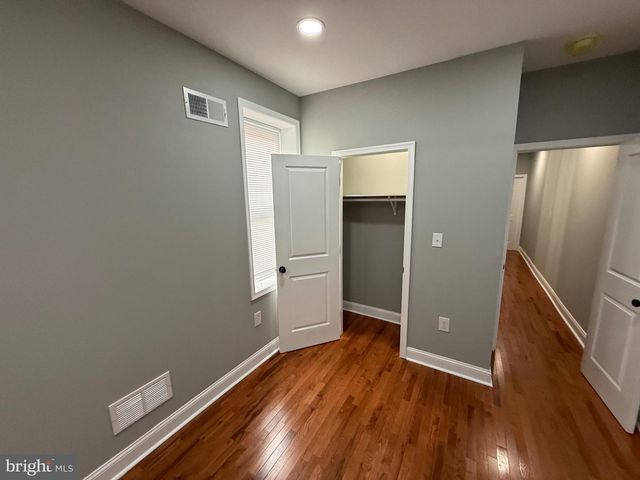 2122 W TORONTO ST, Philadelphia, PA 19132