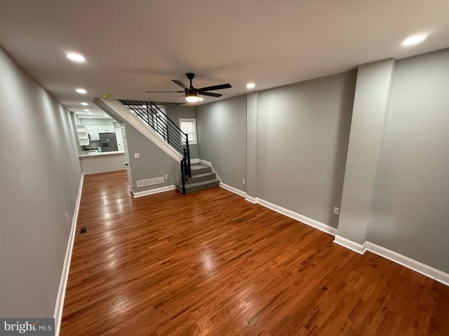 2122 W TORONTO ST, Philadelphia, PA 19132