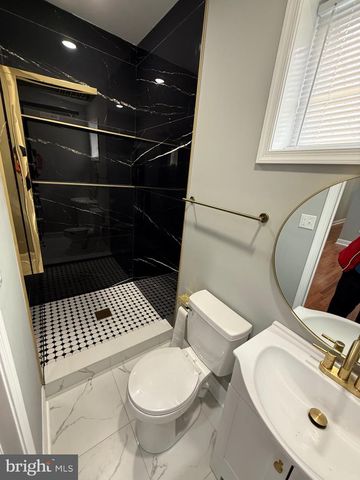 2122 W TORONTO ST, Philadelphia, PA 19132