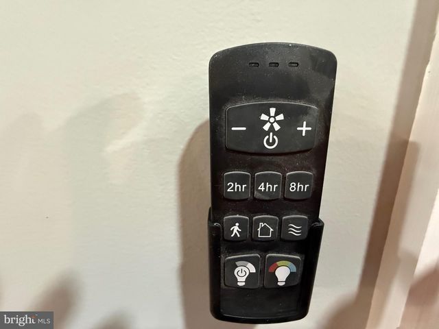 2122 W TORONTO ST, Philadelphia, PA 19132