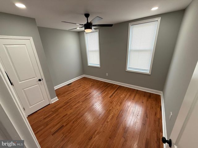 2122 W TORONTO ST, Philadelphia, PA 19132