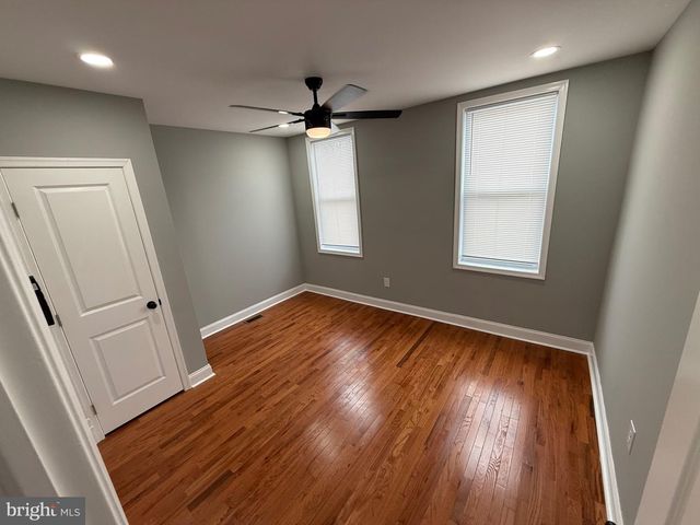 2122 W TORONTO ST, Philadelphia, PA 19132