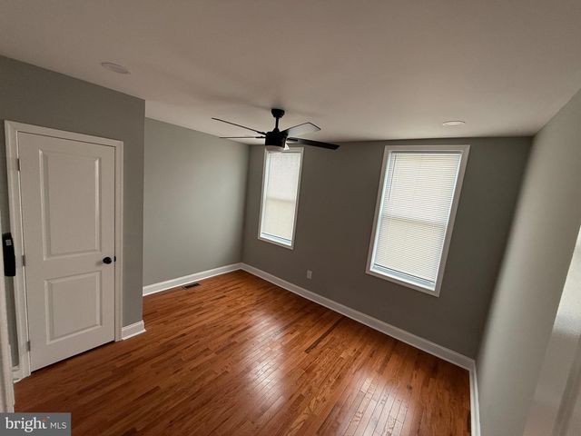 2122 W TORONTO ST, Philadelphia, PA 19132