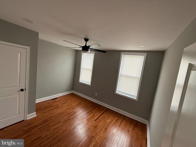 2122 W TORONTO ST, Philadelphia, PA 19132