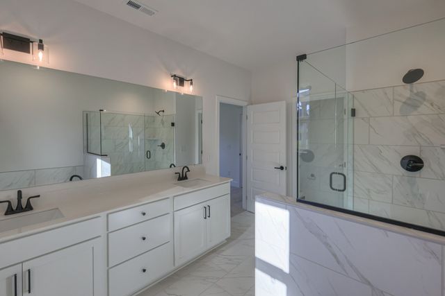 2344 Yuma Lane, White House, TN 37188