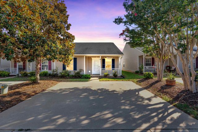 411 E Calhoun Crossing Court, Spartanburg, SC 29307