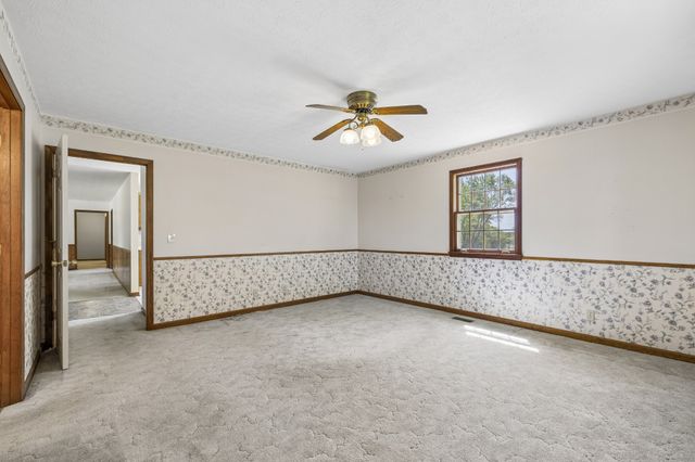 1690 Lawrence Ln, Springfield, TN 37172