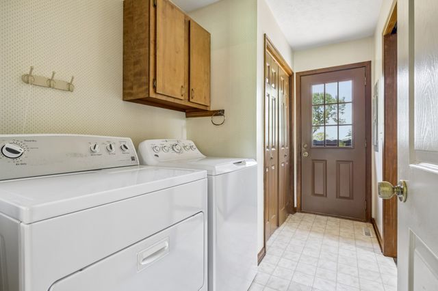 1690 Lawrence Ln, Springfield, TN 37172
