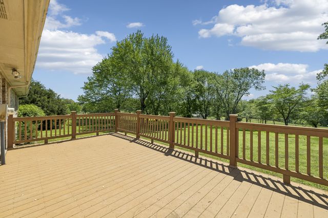 1690 Lawrence Ln, Springfield, TN 37172