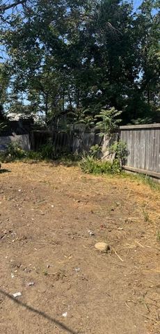 568 S Recreation Avenue, Fresno, CA 93702