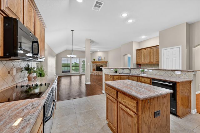 6512 Canyon Crest Drive, Mckinney, TX 75071