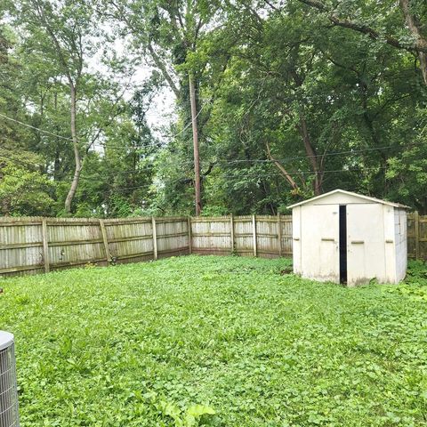 111 WOODLAND Drive, Round Lake Beach, IL 60073