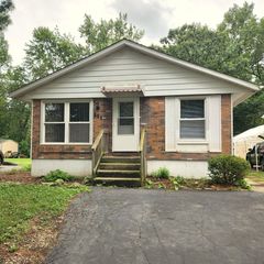 111 WOODLAND Drive, Round Lake Beach, IL 60073