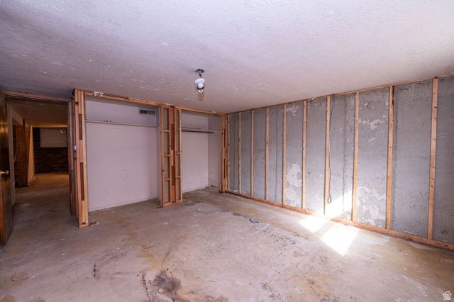 3571 N 950 W, Pleasant View, UT 84414