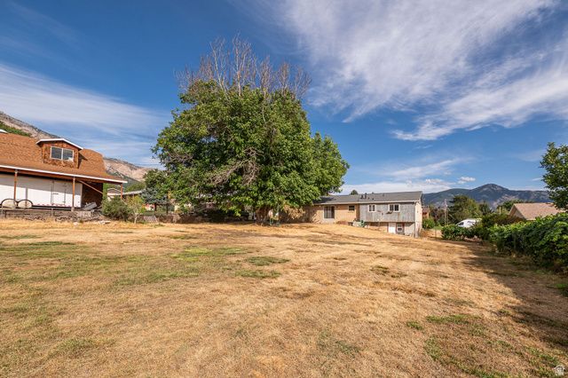 3571 N 950 W, Pleasant View, UT 84414