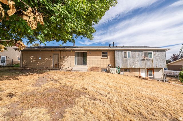 3571 N 950 W, Pleasant View, UT 84414