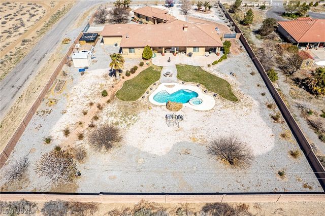 671 West Hickory Street, Pahrump, NV 89048