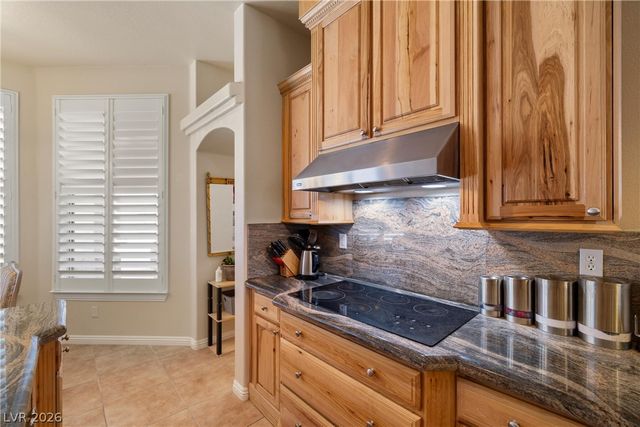 671 West Hickory Street, Pahrump, NV 89048