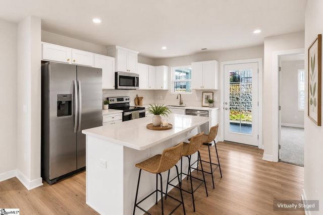 901 Leyburn Lane, Greenville, SC 29617