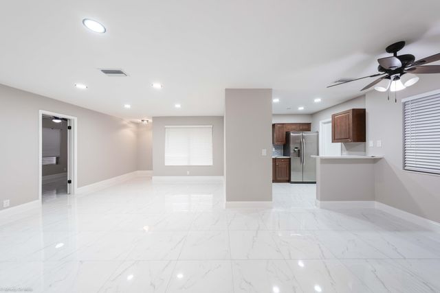 120 SW 29th Terrace, Fort Lauderdale, FL 33312