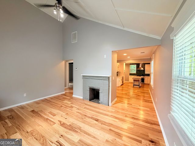 1894 North Avenue NW, Atlanta, GA 30318