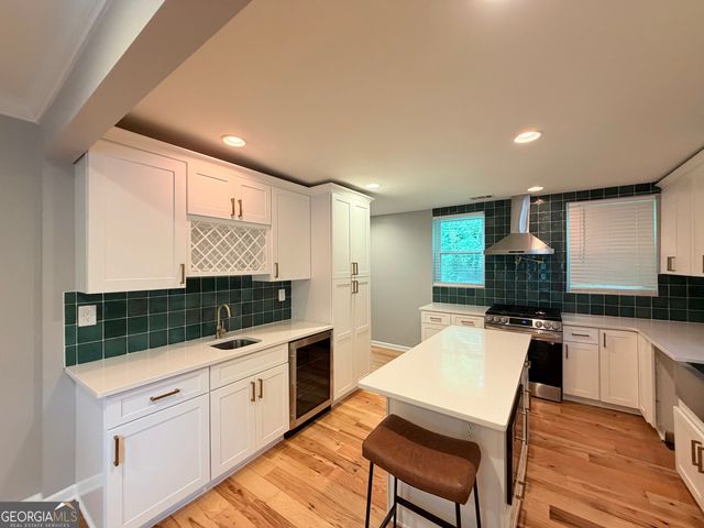 1894 North Avenue NW, Atlanta, GA 30318