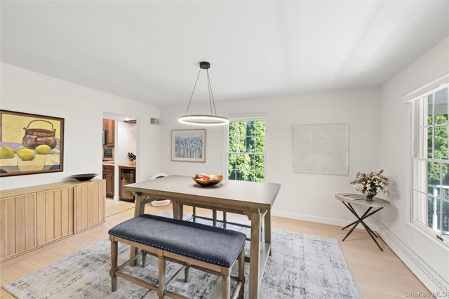 7 Holly Lane, Port Jefferson, NY 11777