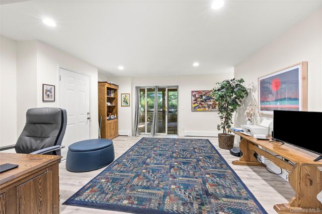 7 Holly Lane, Port Jefferson, NY 11777