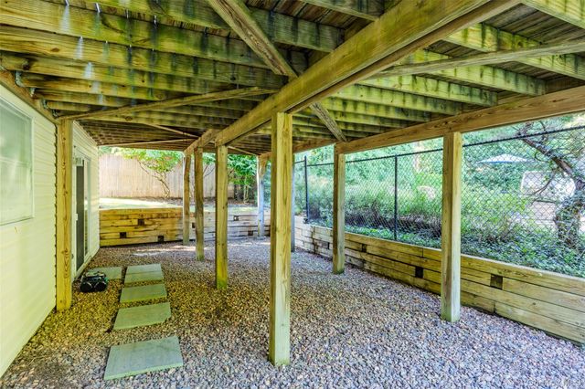 7 Holly Lane, Port Jefferson, NY 11777
