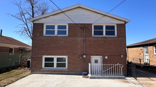 12741 S Manistee Avenue, Chicago, IL 60633