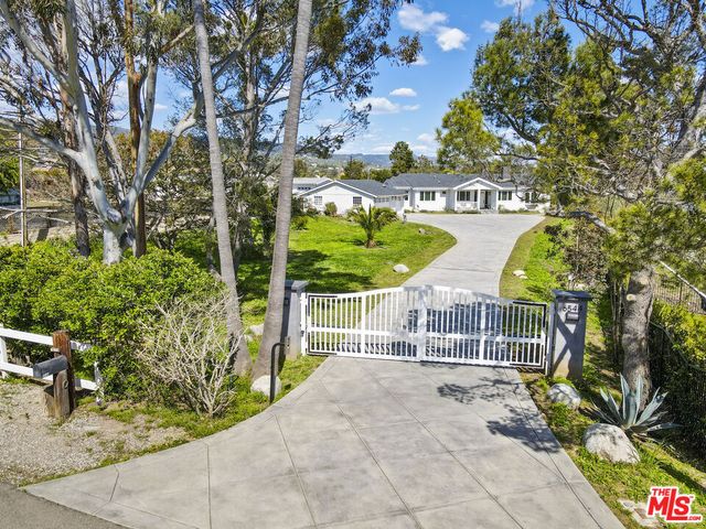 6544 Wandermere Road, Malibu, CA 90265