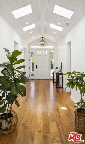 6544 Wandermere Road, Malibu, CA 90265