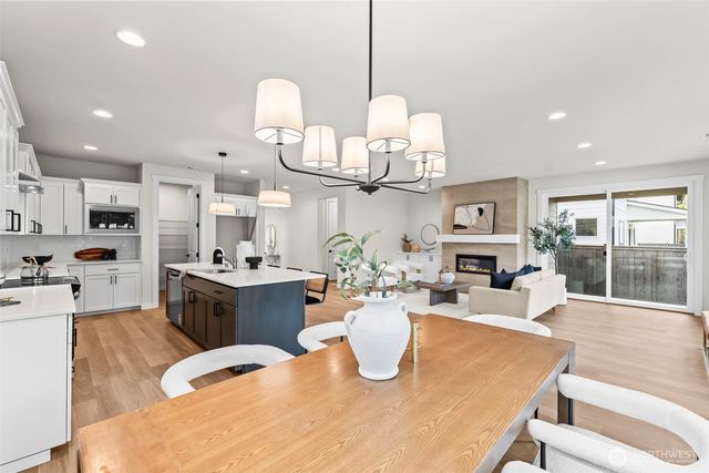 14202 14th Avenue Ct E, Tacoma, WA 98445