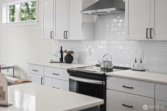 14202 14th Avenue Ct E, Tacoma, WA 98445