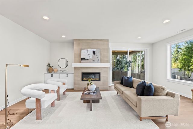 14202 14th Avenue Ct E, Tacoma, WA 98445