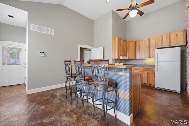 200 W Steins Street, St Louis, MO 63111