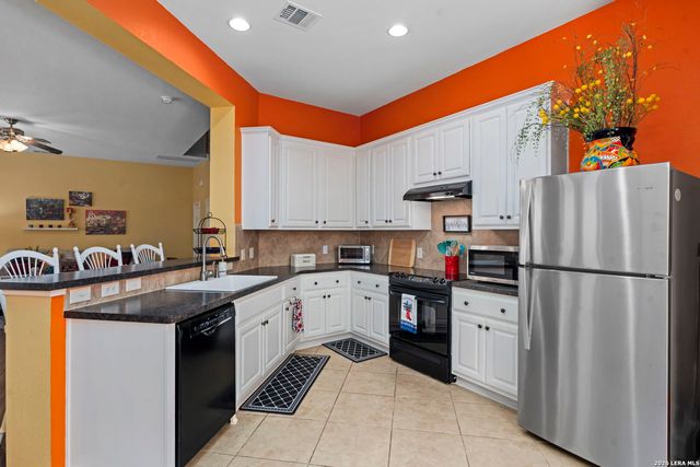 6932 Terra Rye, San Antonio, TX 78240