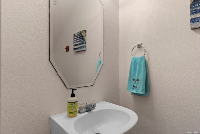 6932 Terra Rye, San Antonio, TX 78240