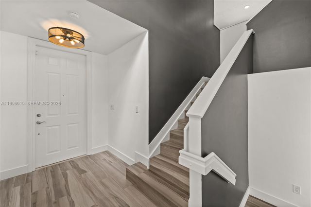 3110 NE 210th Ter, Aventura, FL 33180